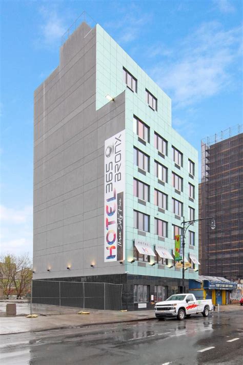 hotel 95 bronx|hotel 95 fordham.